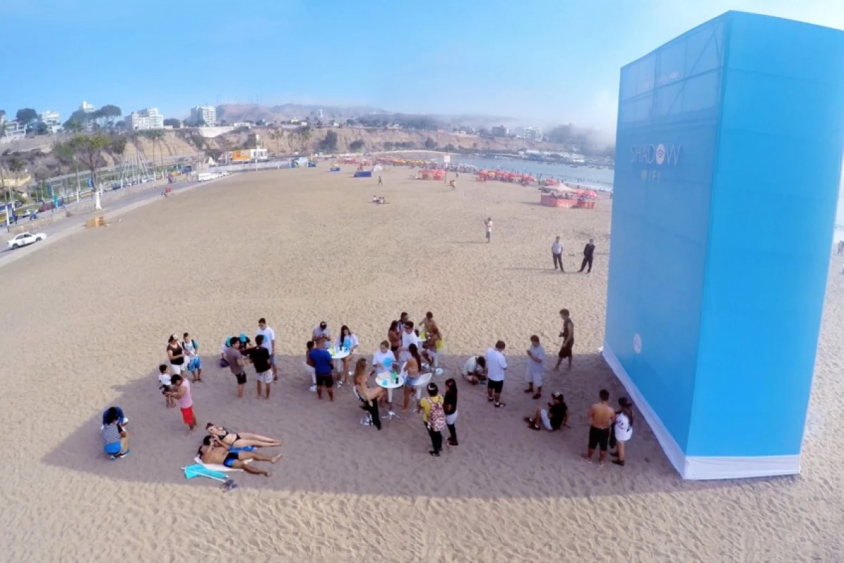 Shadow Wi-Fi entices sun worshippers into the shade by connecting them with free internet