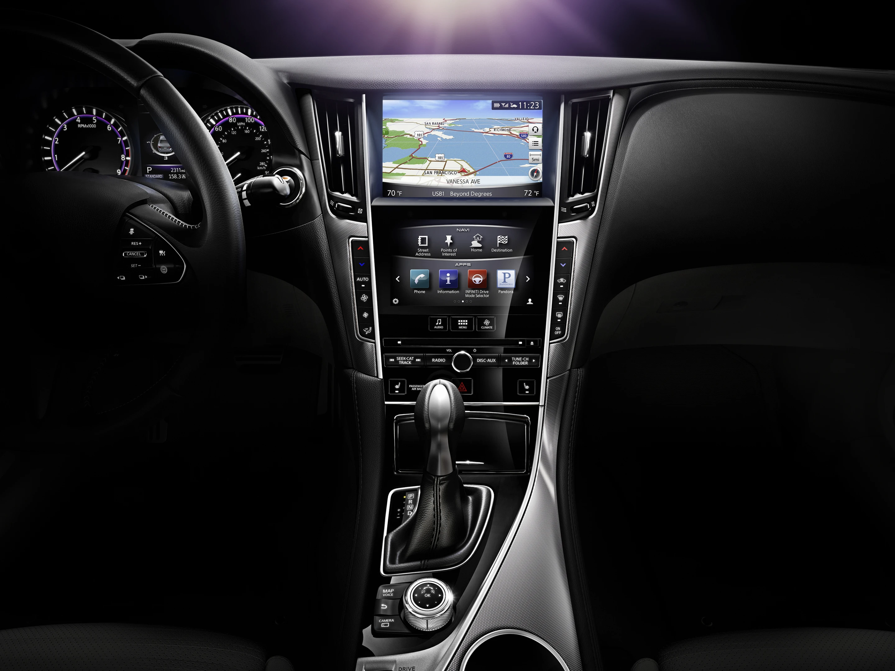 Infiniti's InTouch system features dual touch-screens and a dizzying array of soft and hard touch buttons