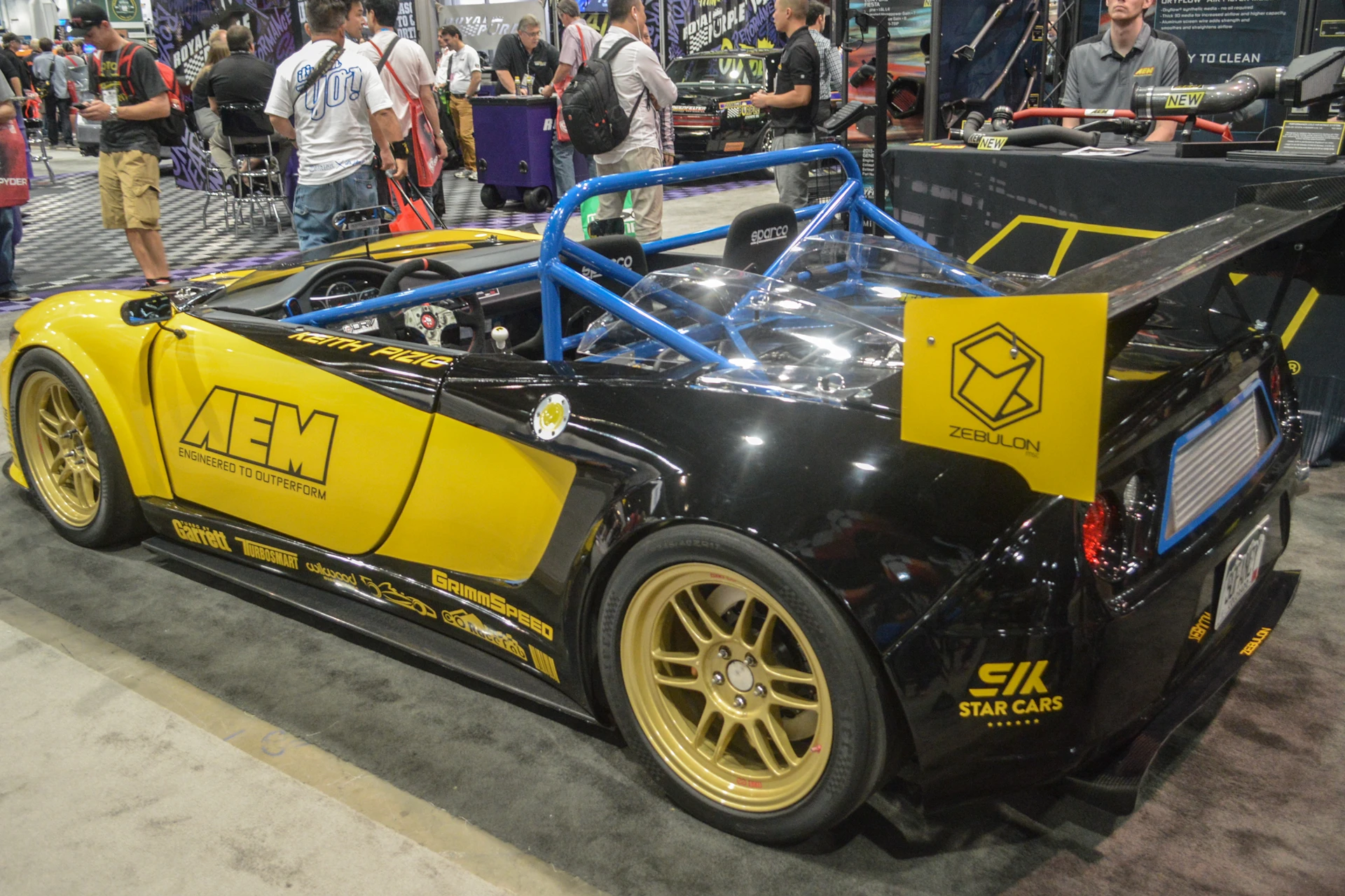 AEM at the SEMA Show 2014 (Photo: C.C. Weiss/Gizmag)
