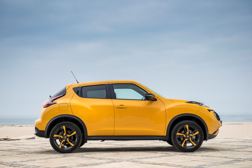 To let the light shine down on all that extra stuff, Nissan has also added a new open-air panoramic glass roof to the 2015 Juke