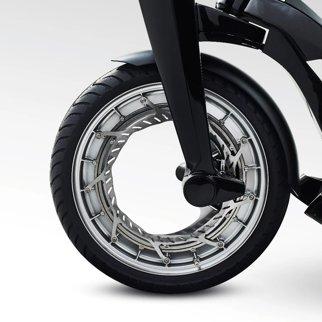 The orbital wheels give the Ujet a distinctive look