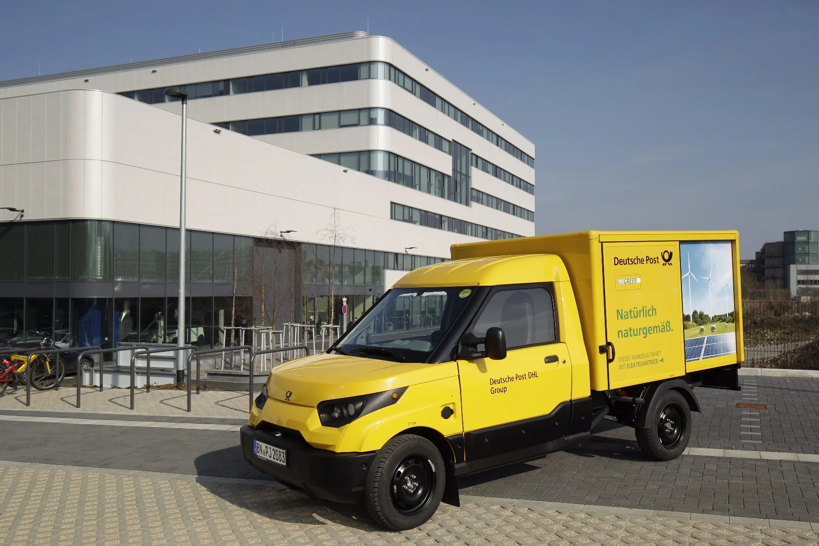 Deutsche Post DHL recognized that having a delivery fleet of thousands of vehicles worldwide gave it the perfect platform to build, test and evolve its own electric vehicles and it promptly purchased fledgling German EV company, StreetScooter GmbH