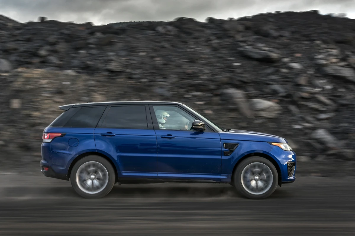 The Range Rover Sport SVR sped to 62 mph in 5.3 seconds on the gravel