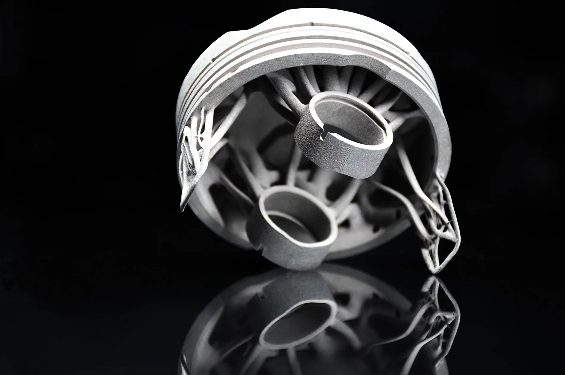 3D nano-printed pistons, because of course