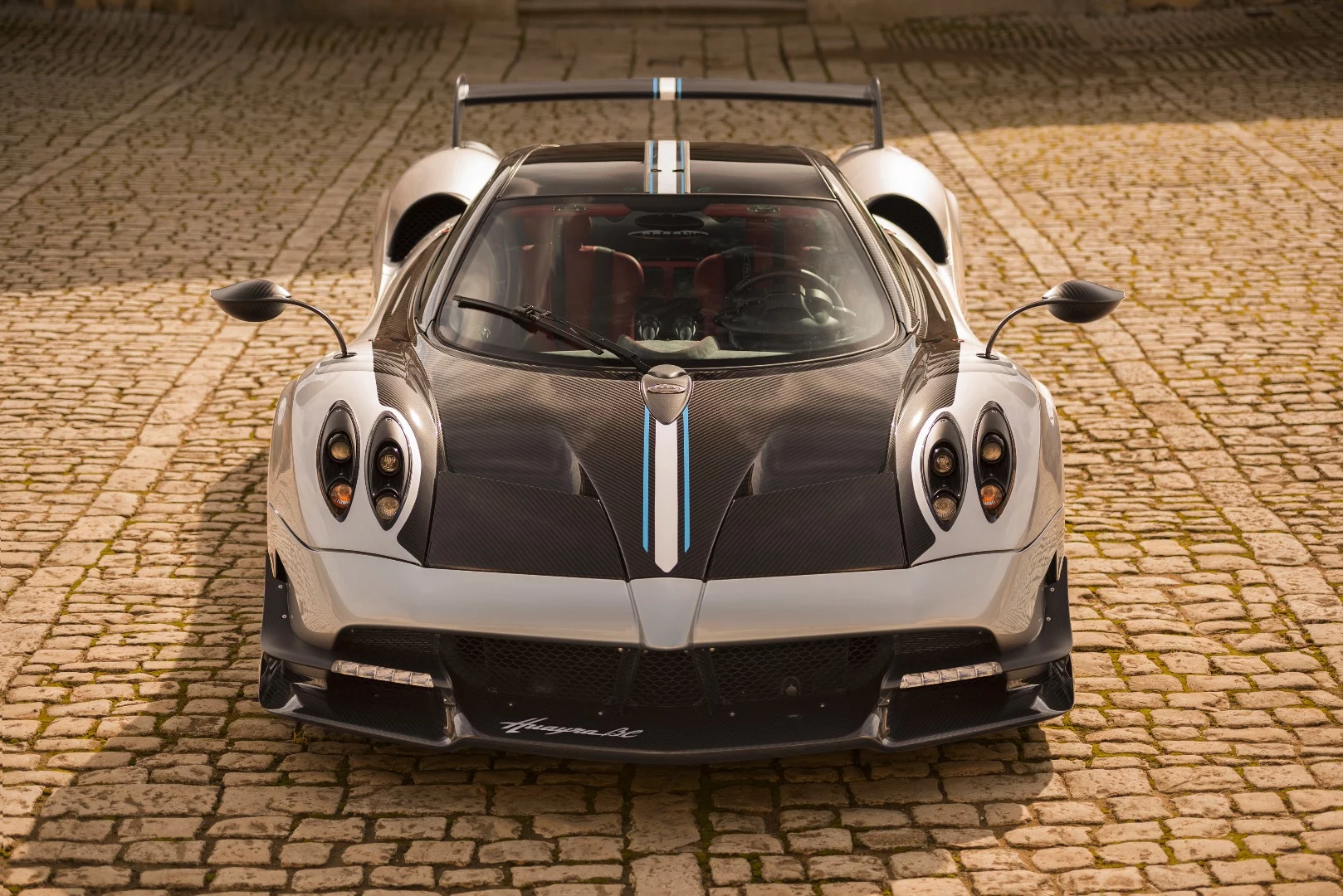 Pagani says that it's reworked both the outer aerodynamics and the inners (ducts and inlets)