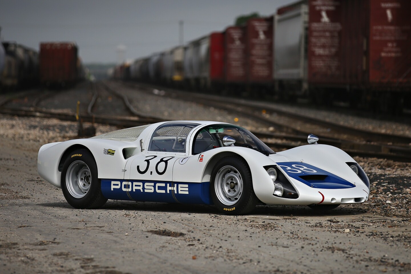 This 1967 Porsche 906 E