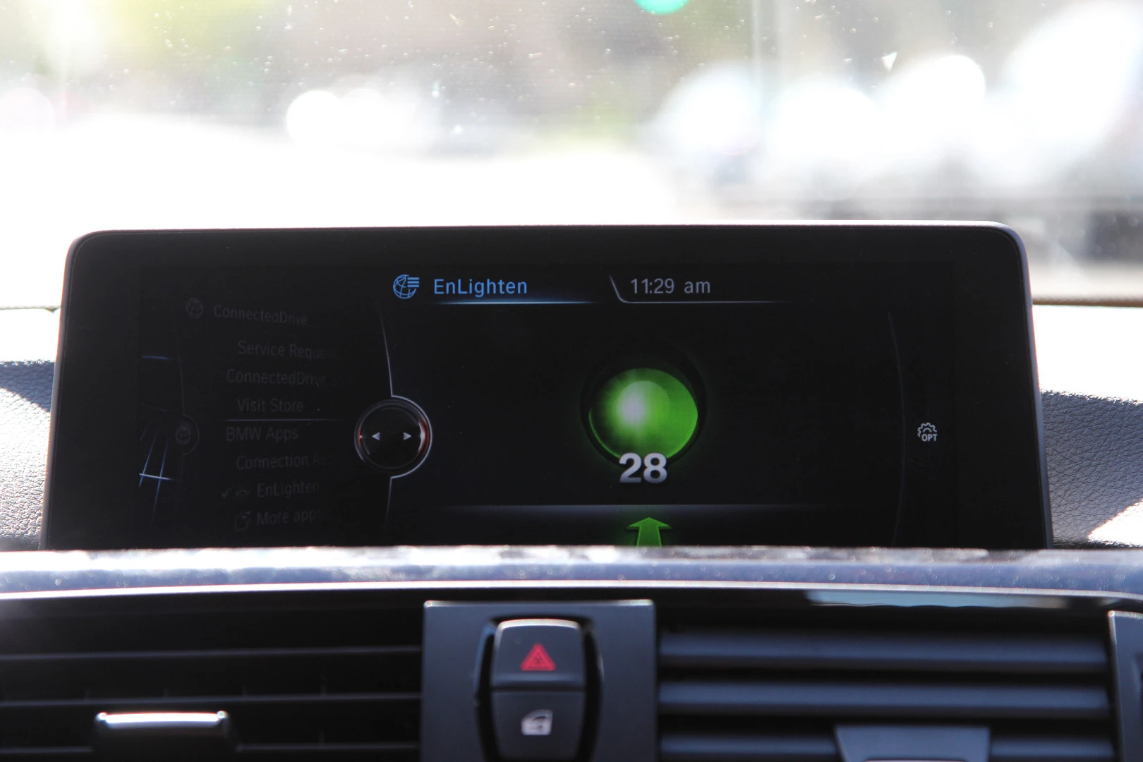 The EnLighten app allows BMW drivers – or anyone else – to know how long green or red lights will last