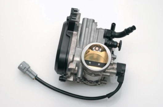 RMX450Z uses an Electronic Fuel Injection (EFI)