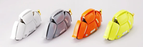 The Bloom helmet can easily be stored or carried thanks to its collapsible design