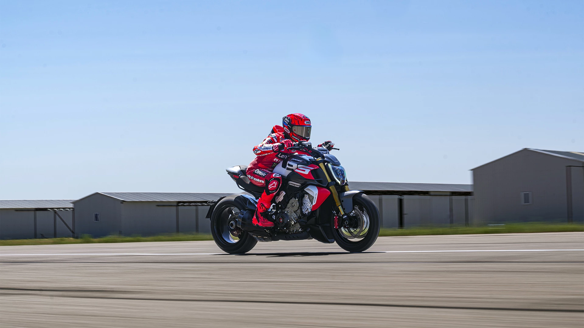 Ducati has offered our riding modes, while features like traction control, cornering ABS, Ducati Quick Shift 2.0, and wheelie control are standard