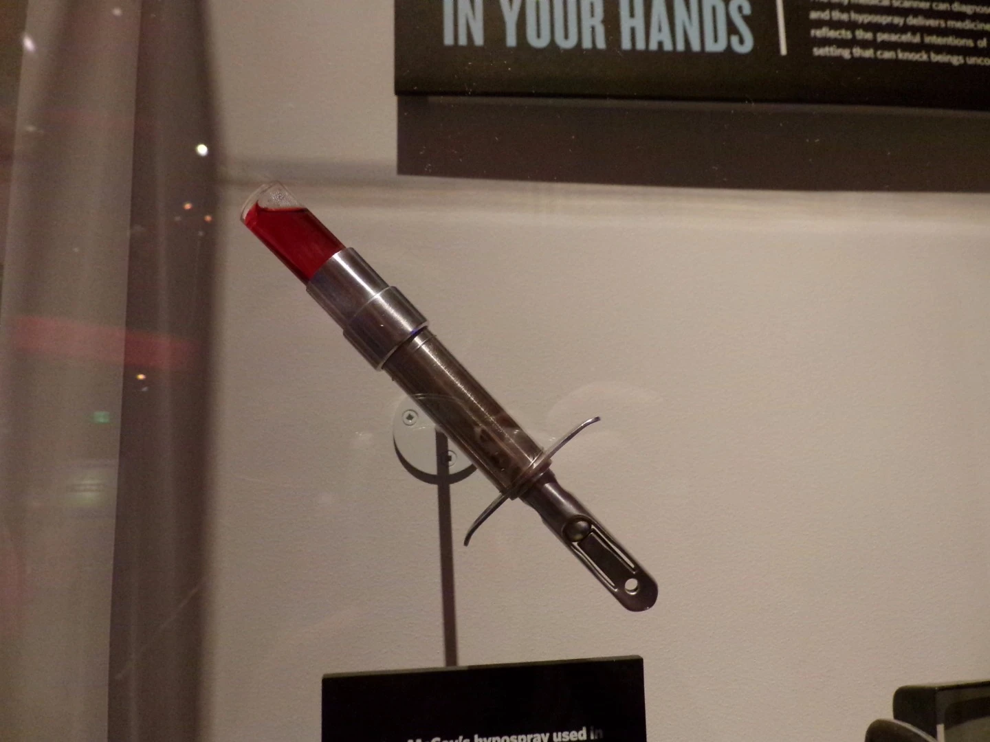 Dr McCoy's hypospray