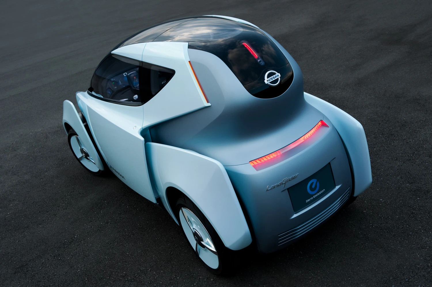 Nissan's LandGlider
