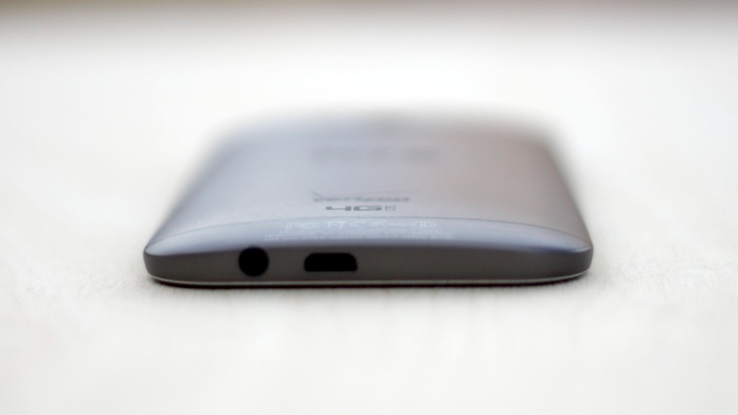 The One's unibody build is the sexiest thing in smartphones right no