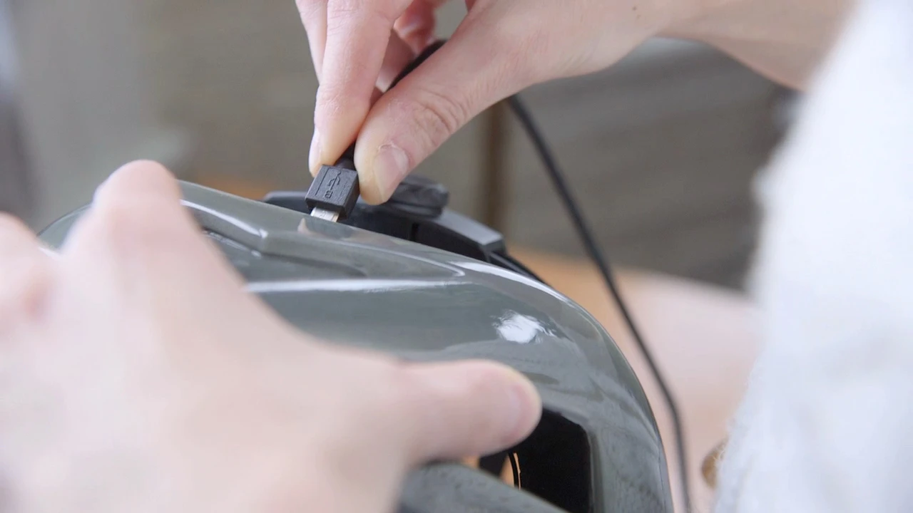 The Lumos bicycle helmet can be charged with ease thanks to its micro USB charging port.