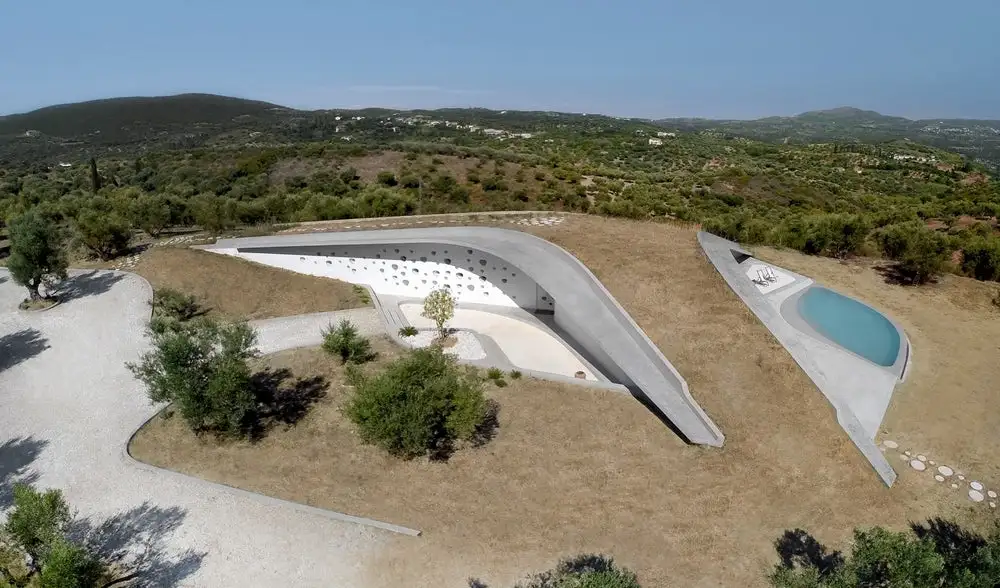 Villa Ypsilon's green roof can be walked upon to take in the view