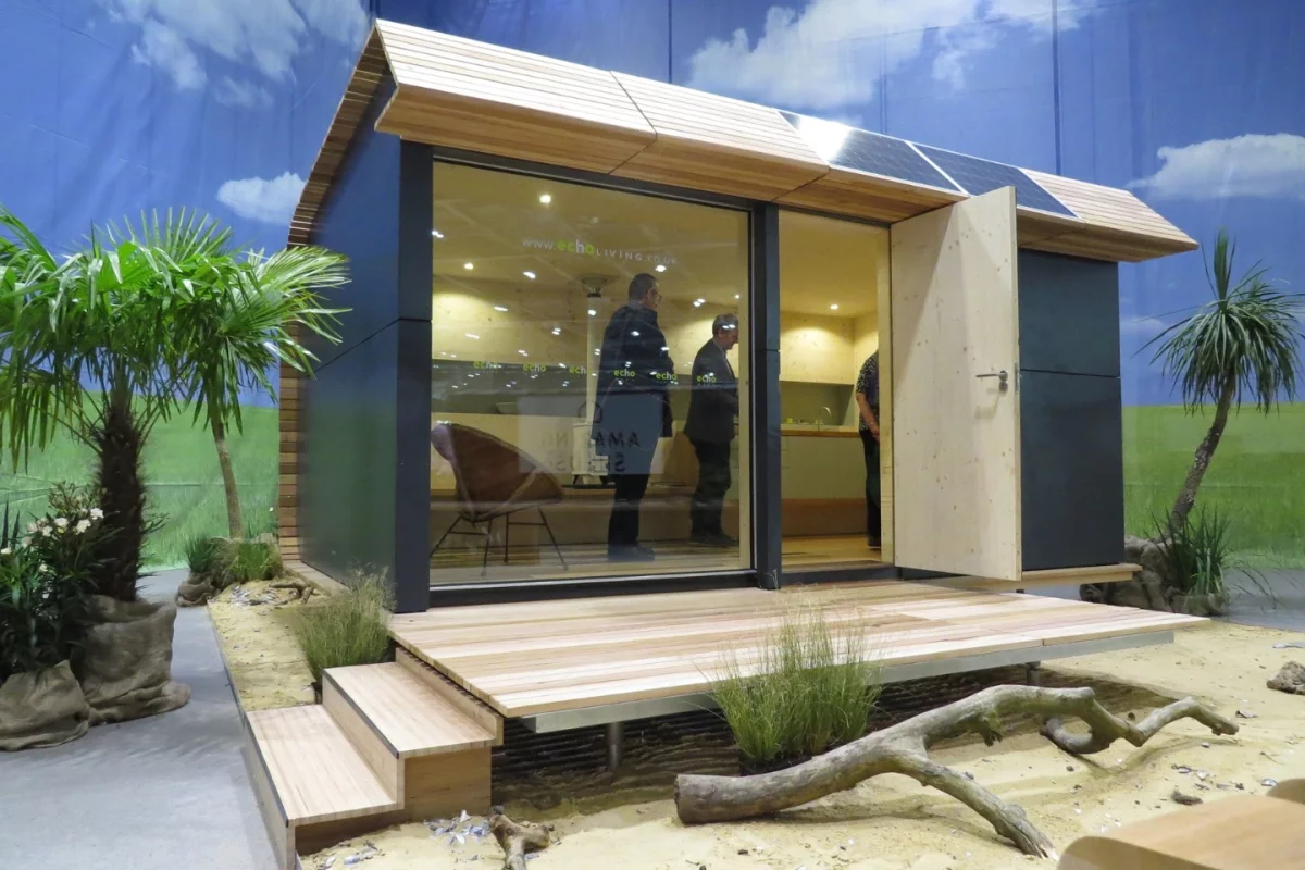 The Wave Eco Cabin measures 5.3 x 3.2 m (17.4 x 10.5 ft)