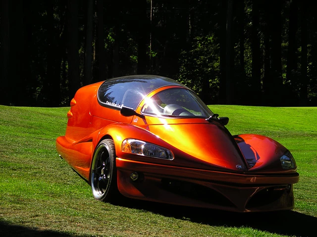 The Future Vehicle Technologies Ale', look-alike forerunner to the under-wraps eVaro