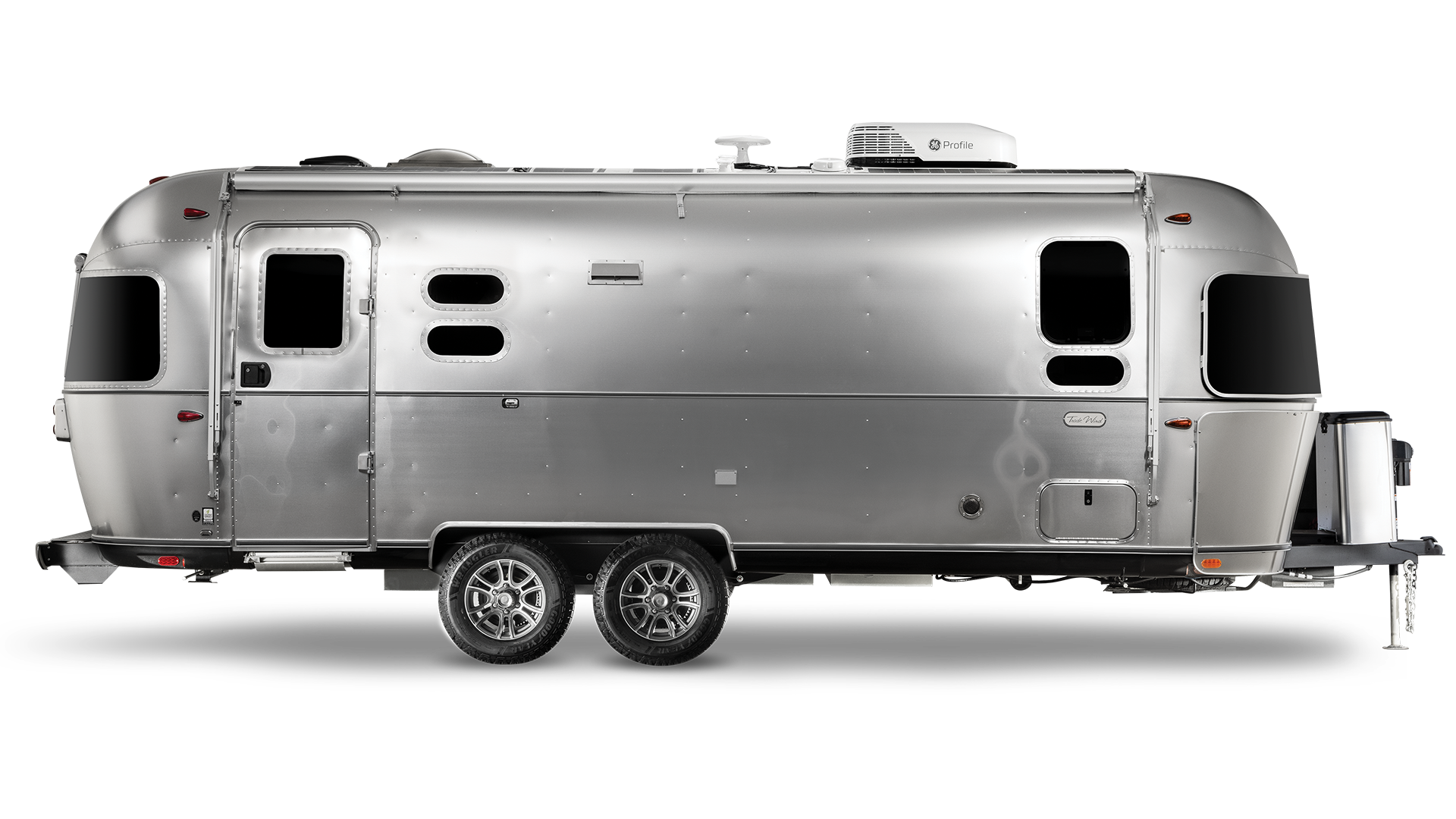 Most Powerful Airstream Trailer Ever Aims To Out adventure Competition most-powerful-airstream-trailer-ever-aims-to-out-adventure-competition