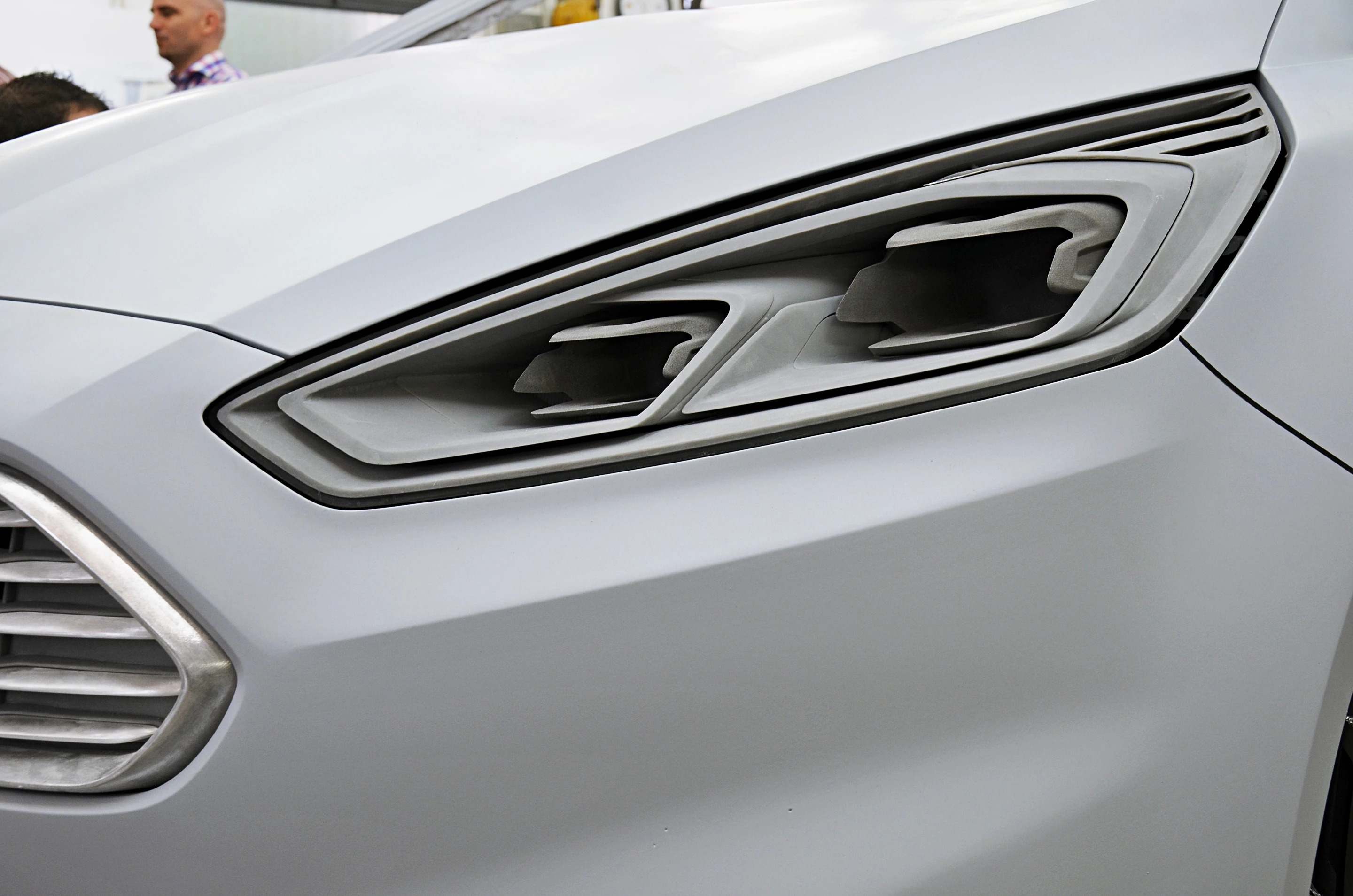 Designers discussing the Ford S-Max Concept vent detail