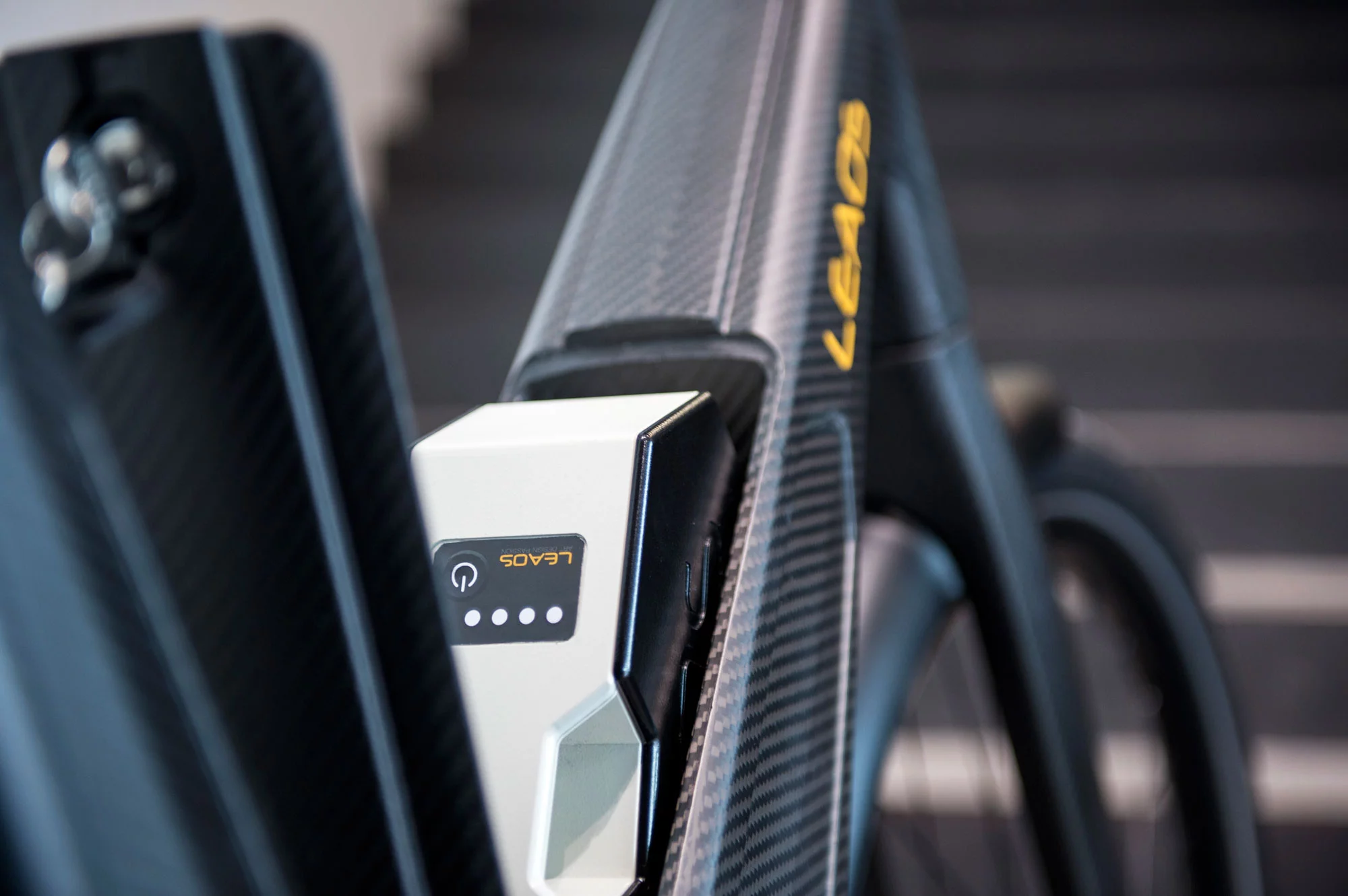 A 2.5 hour fast charge of the 11.6 Ah removable Li-ion battery developed by BMZ is reported good for up to 110 km