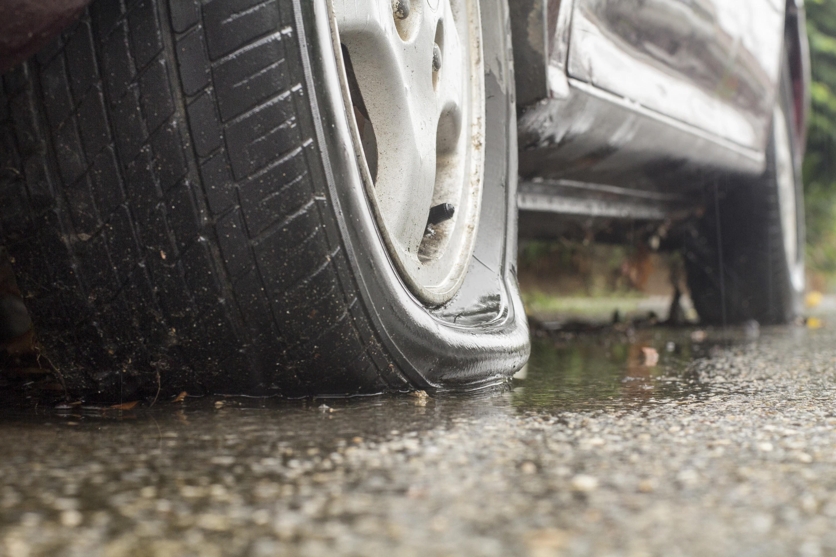 An alternative to vulcanization may lead to tire rubber that repairs itself