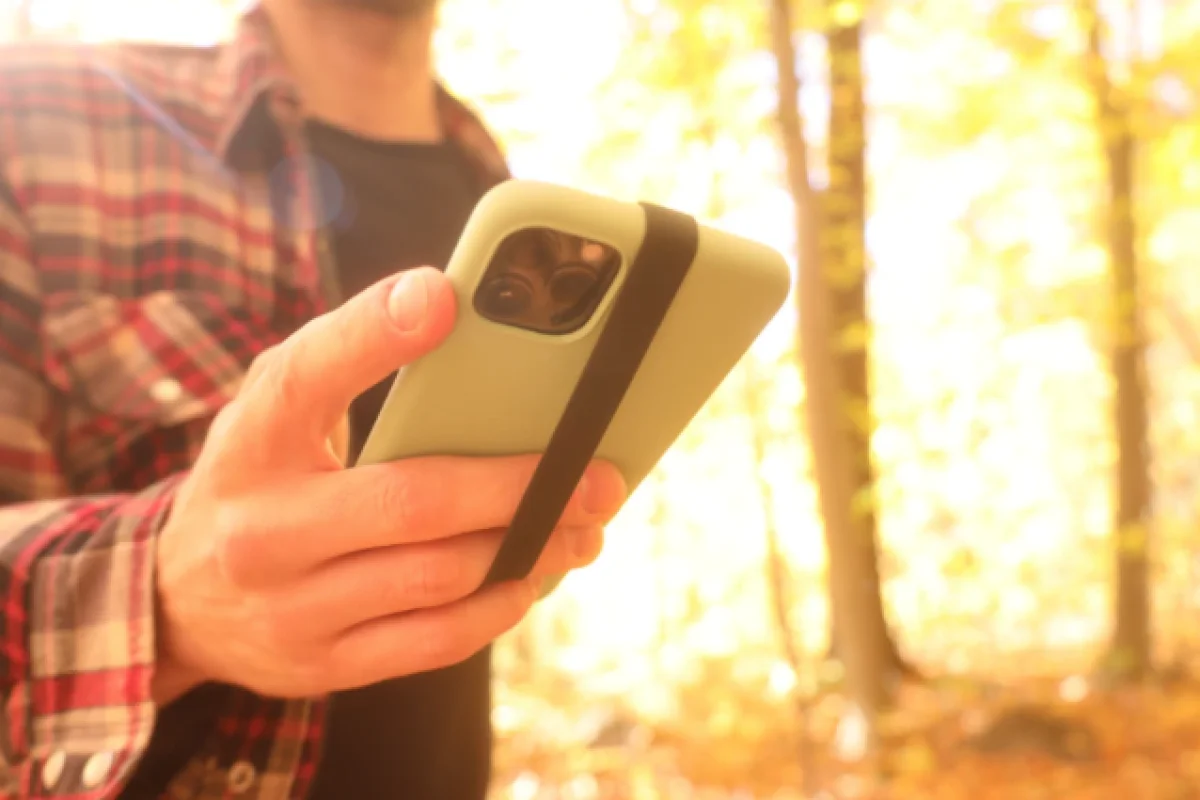 Phone Loops' Sling and Strap offer stylish ways to handle your handset