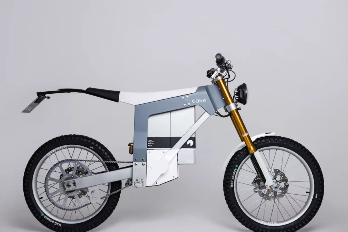 The original Kalk’s geometry borrowed heavily from Enduro and downhill bikes, and the Kalk& does the same