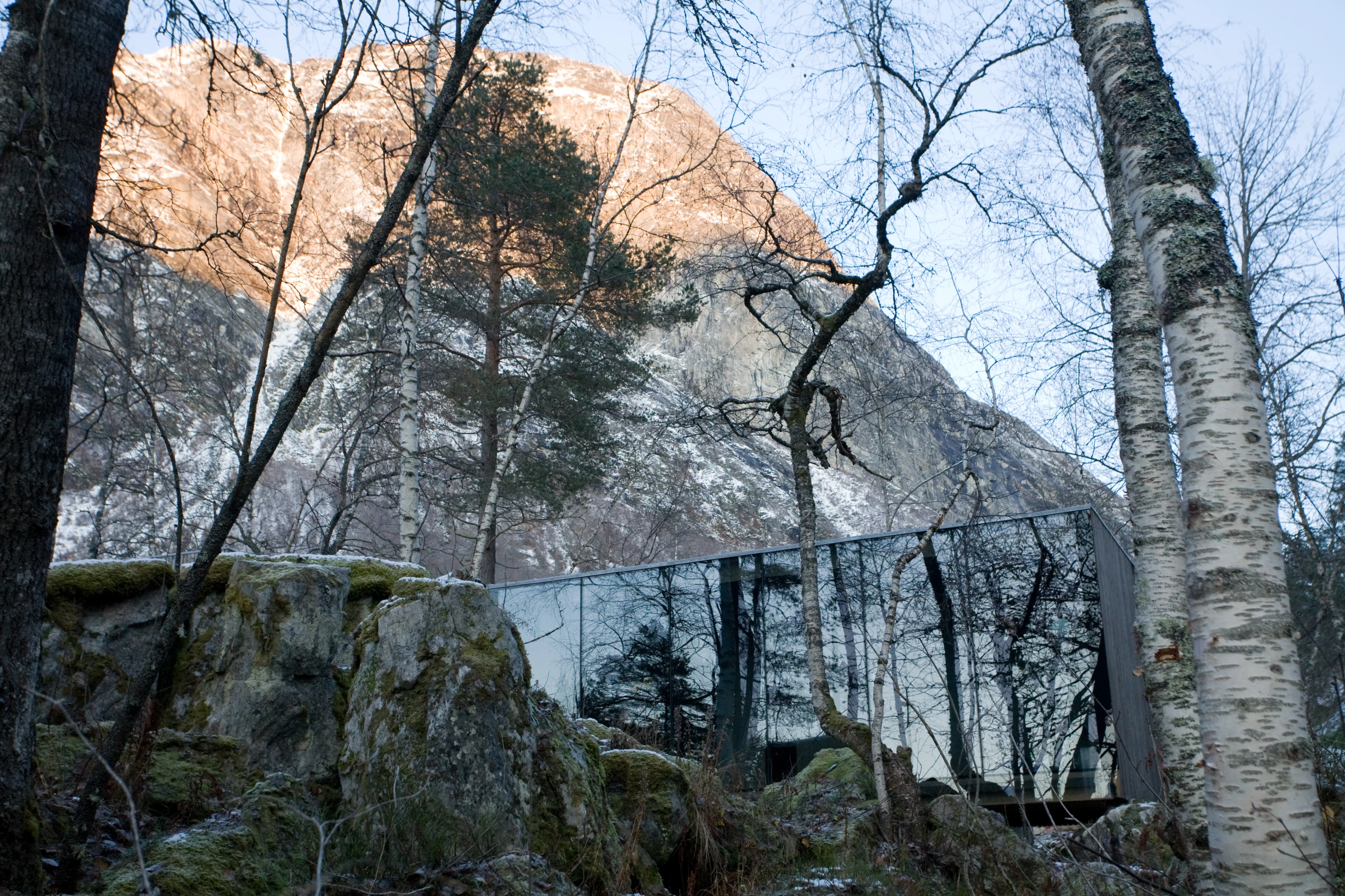 Designed by Norwegian architects Jensen & Skodvin, Juvet is a nature retreat that blends seamlessly with its wild environment