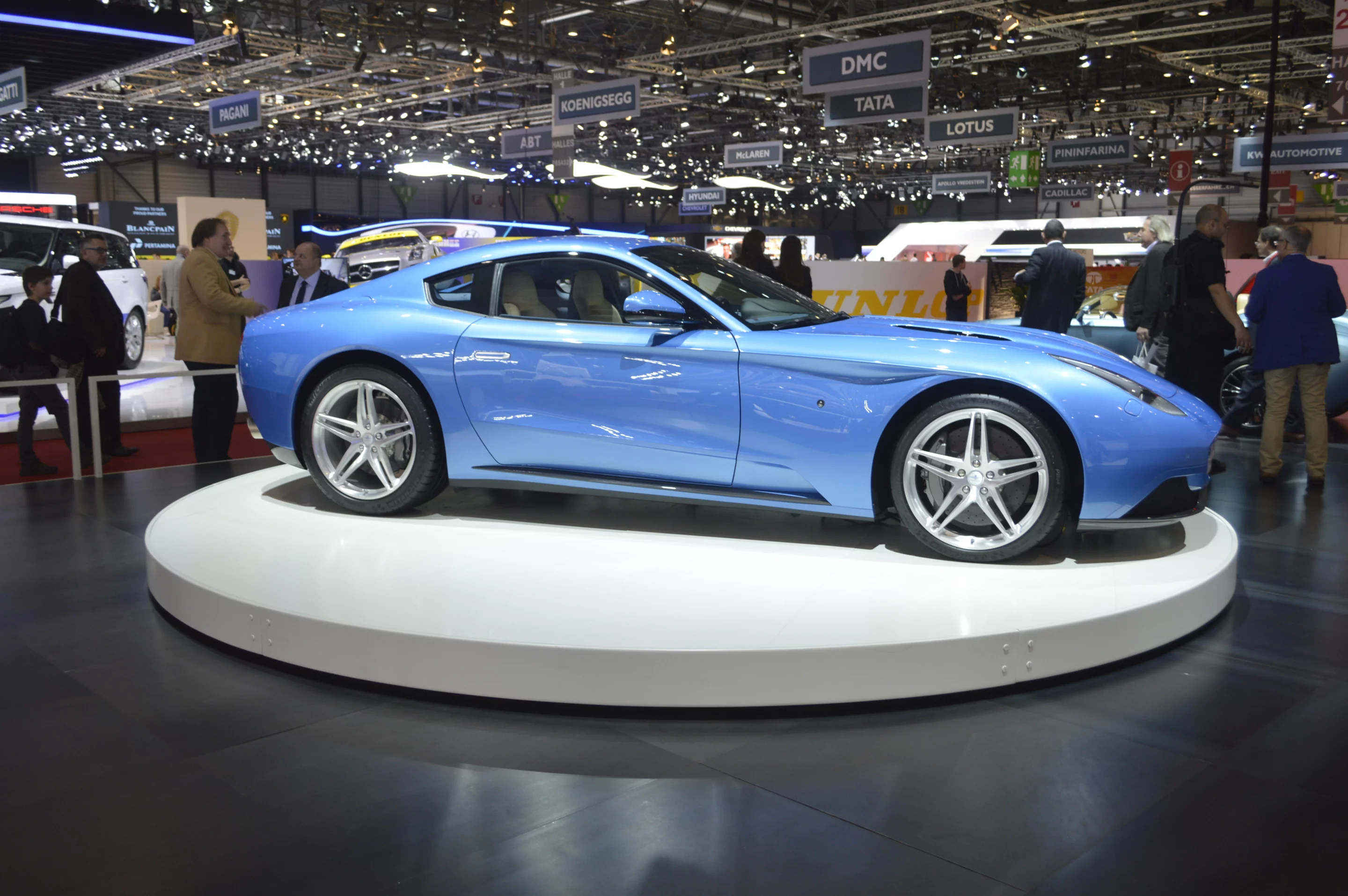 Rear set cabin and long hood are classical themes well executed on the Berlinetta Lusso(Photo: C.C. Weiss/Gizmag.com)