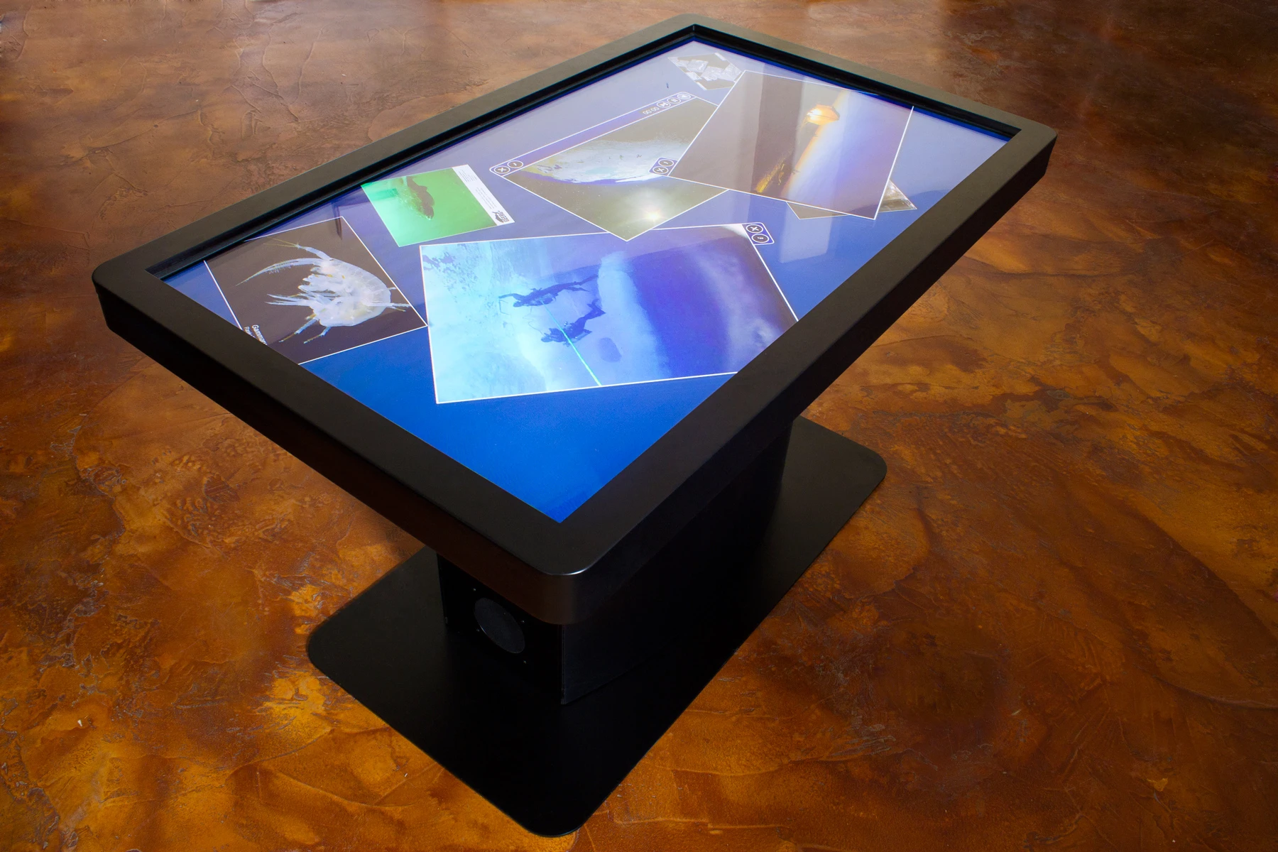 At the heart of the MT55 HD is a computer powered by a quad core processor and NVIDIA graphics