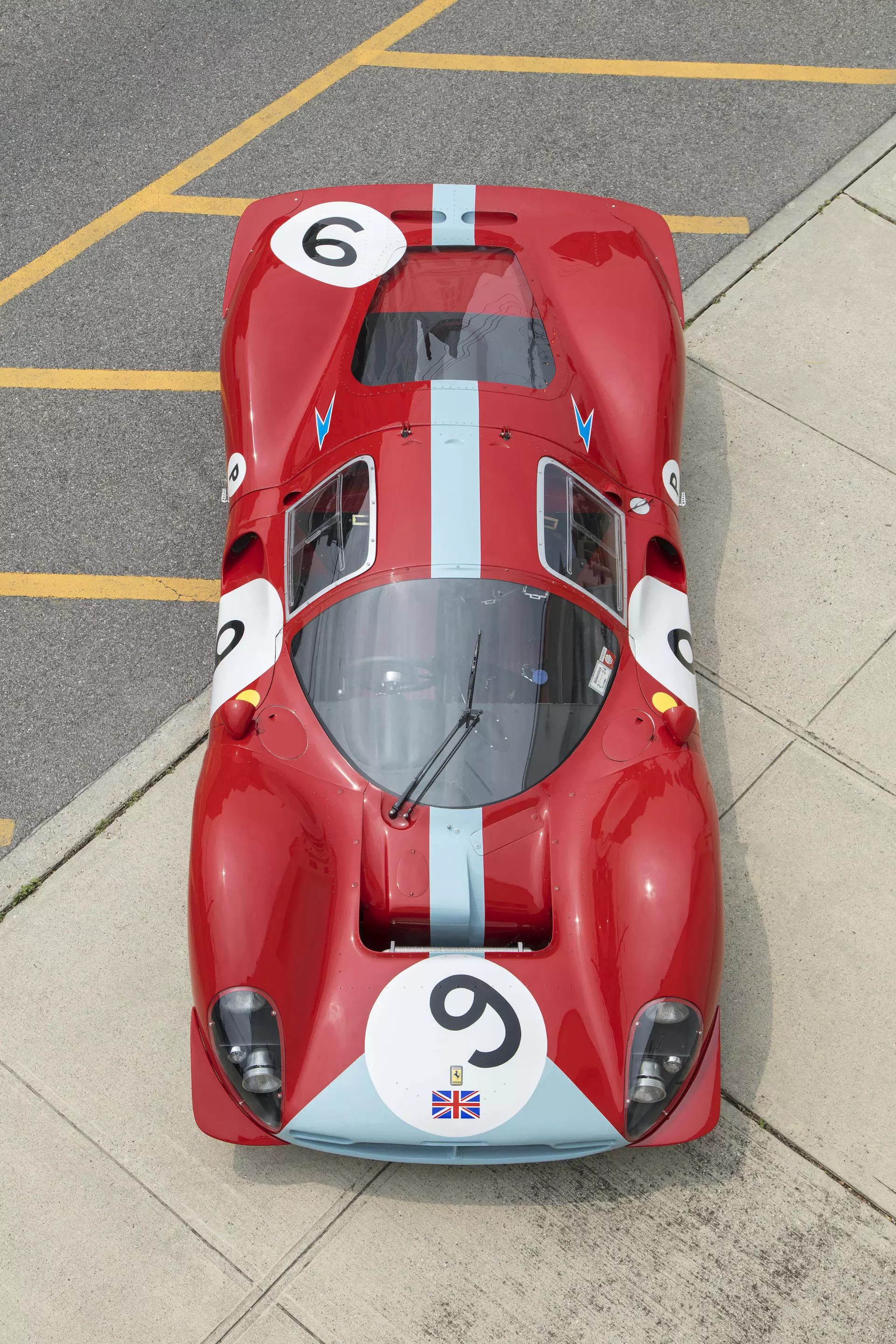 Weighing just 835kg, with 420 horsepower, the aerodynamics of an arrow and a miniscule frontal area, it is small wonder that the 412 P could top 300 km/h in 1967. Ferrari estimates its top speed at 310 km/h.