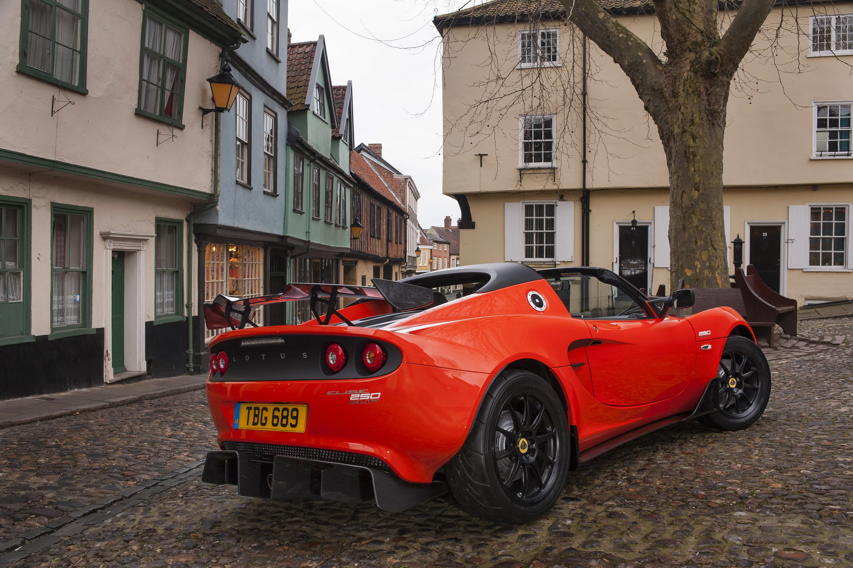 The Lotus Elise Cup 250 will be a roadster model as standard with the hard top being an option rather than the norm
