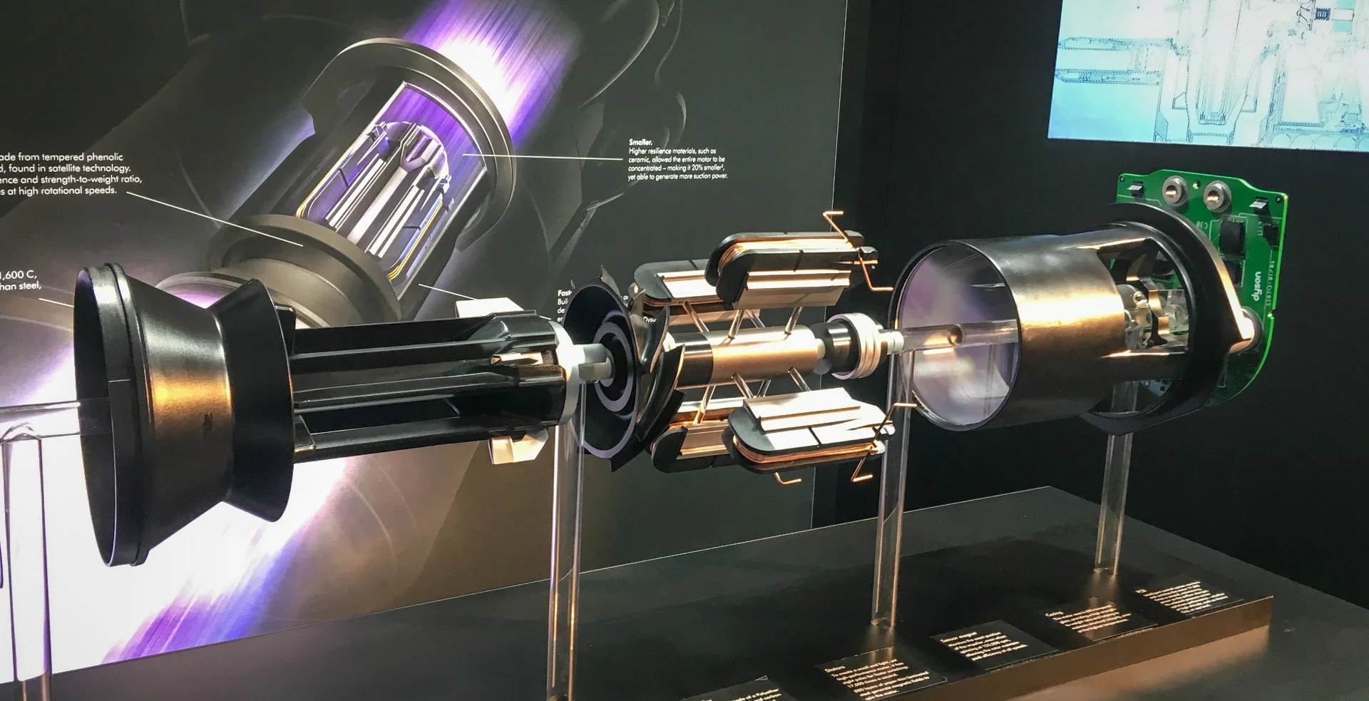 A model of the impeller shaft found in the V10