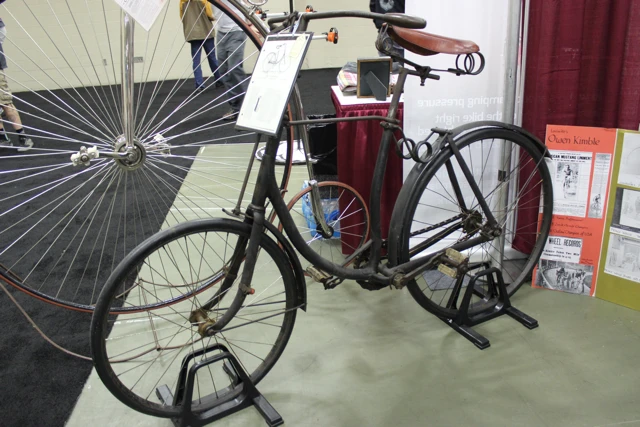They were also showing off this 1892 G&J American Rambler (Photo: Ben Coxworth/Gizmag.com)