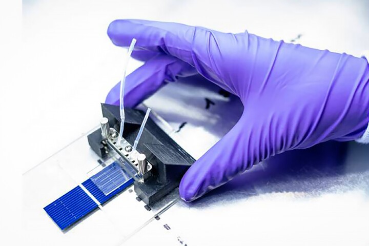 A novel hybrid solar device is both efficient and sustainable