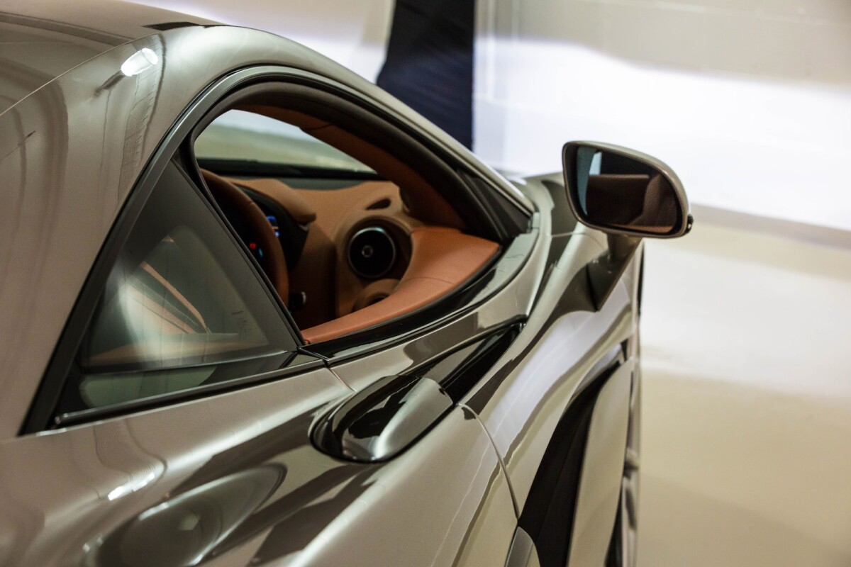 The 570S side profile is dominated by that big air vent