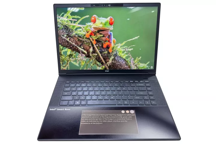 The ePaper trackpad solution has been "developed through the integration of Intel Smart Base, Intel Innovation Platform Framework, and Intel AI Assistant Builder technologies"