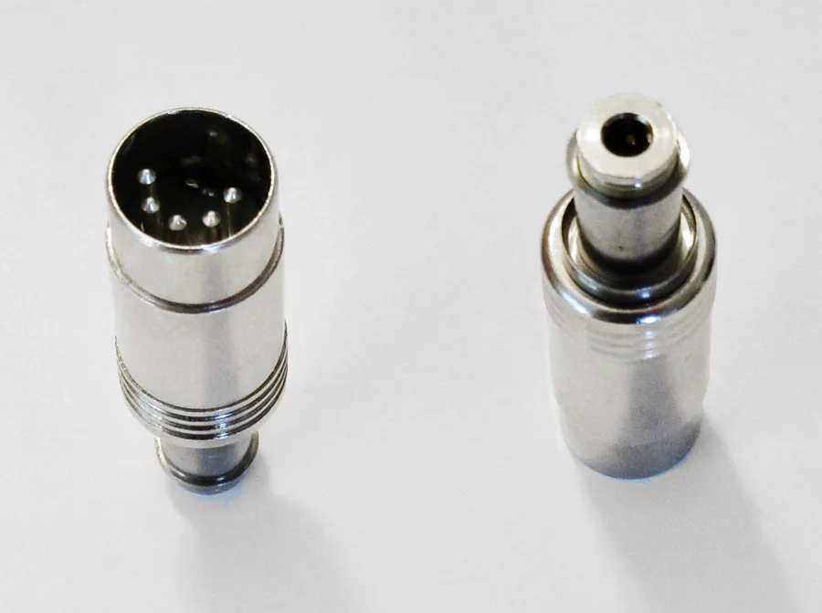 Inside the metal casing is where the Flash MIDI synthesizer lives