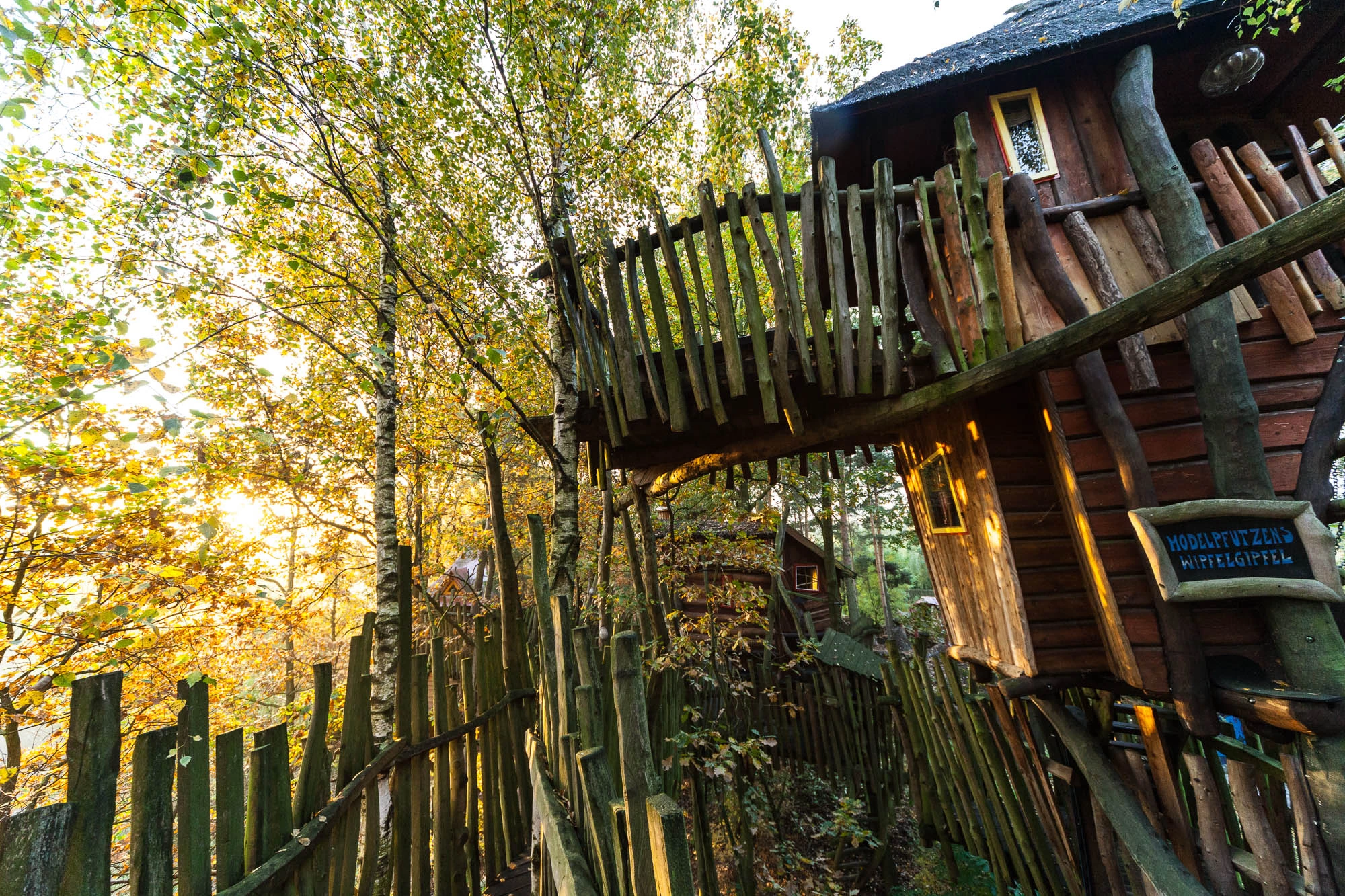 Kulturinsel Einsiedel: the treehouse hotel