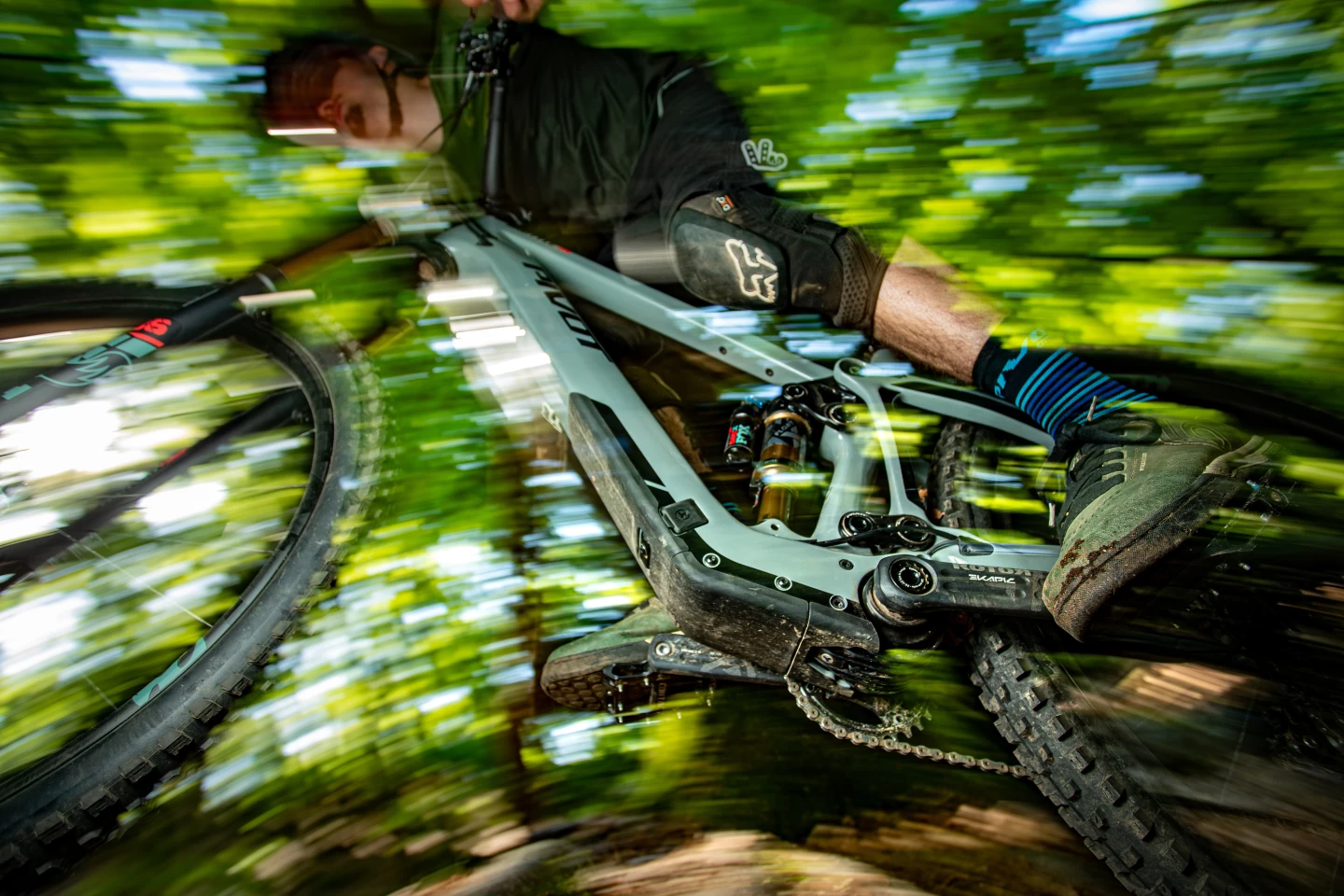 Pivot Cycles has selected a 250-W Fazua Ride 60 Drive System to provide three levels of pedal assist up to 20 mph