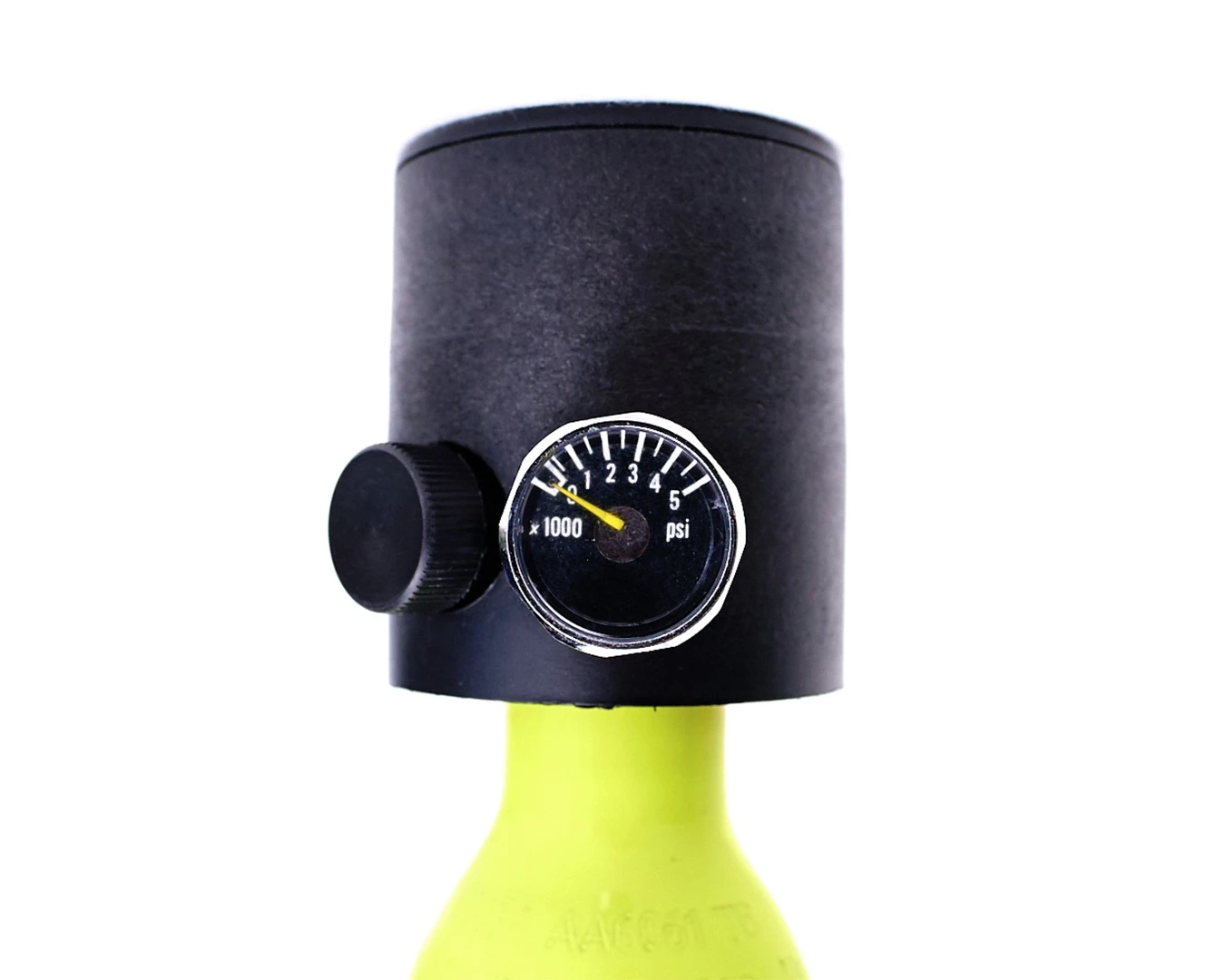 The Scorkl is a lightweight compact breathing device that enables you to breathe underwater for up to 10 minutes.