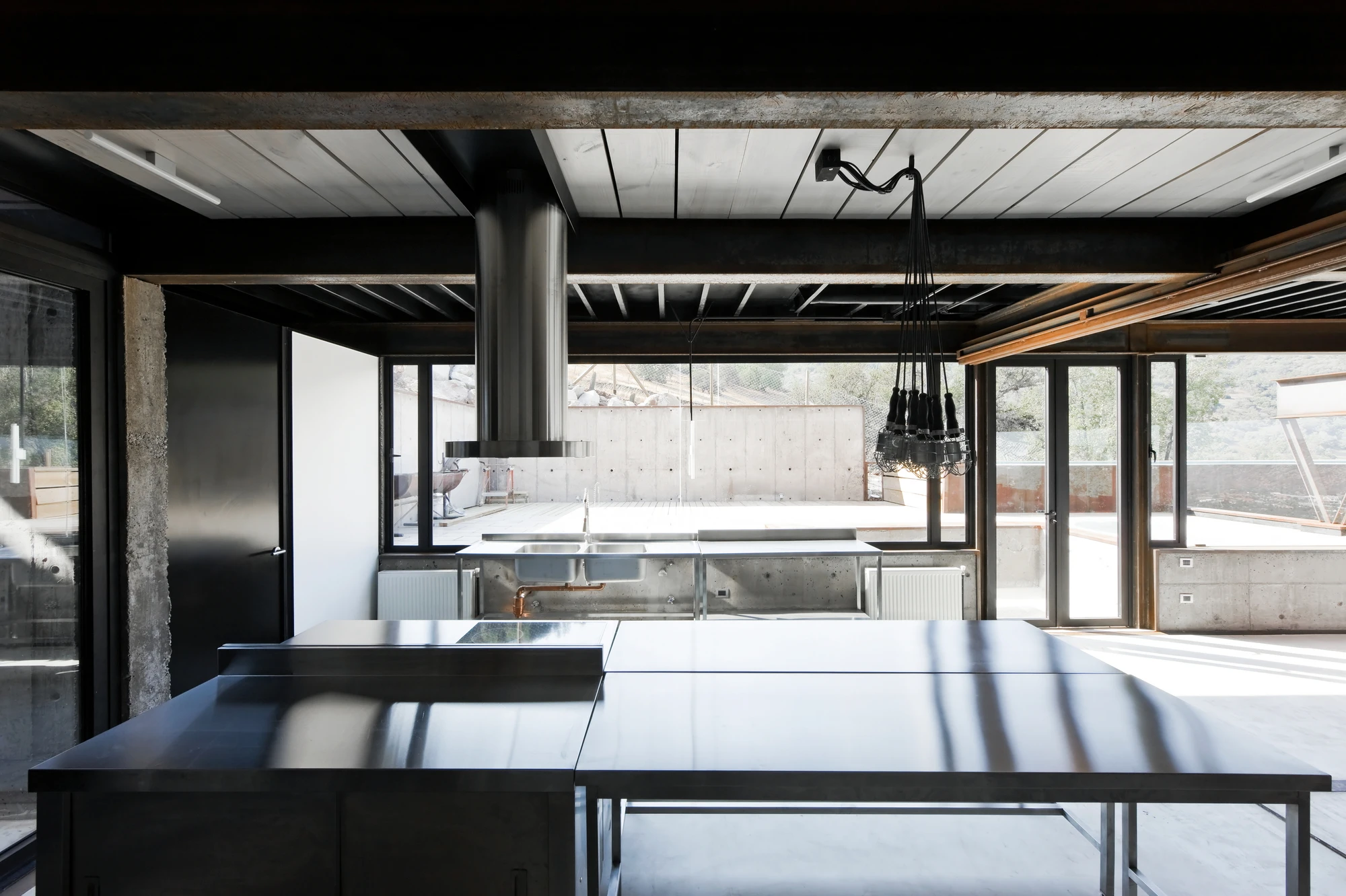 Caterpillar House was completed in 2012 (Photo: Sergio Pirrone)