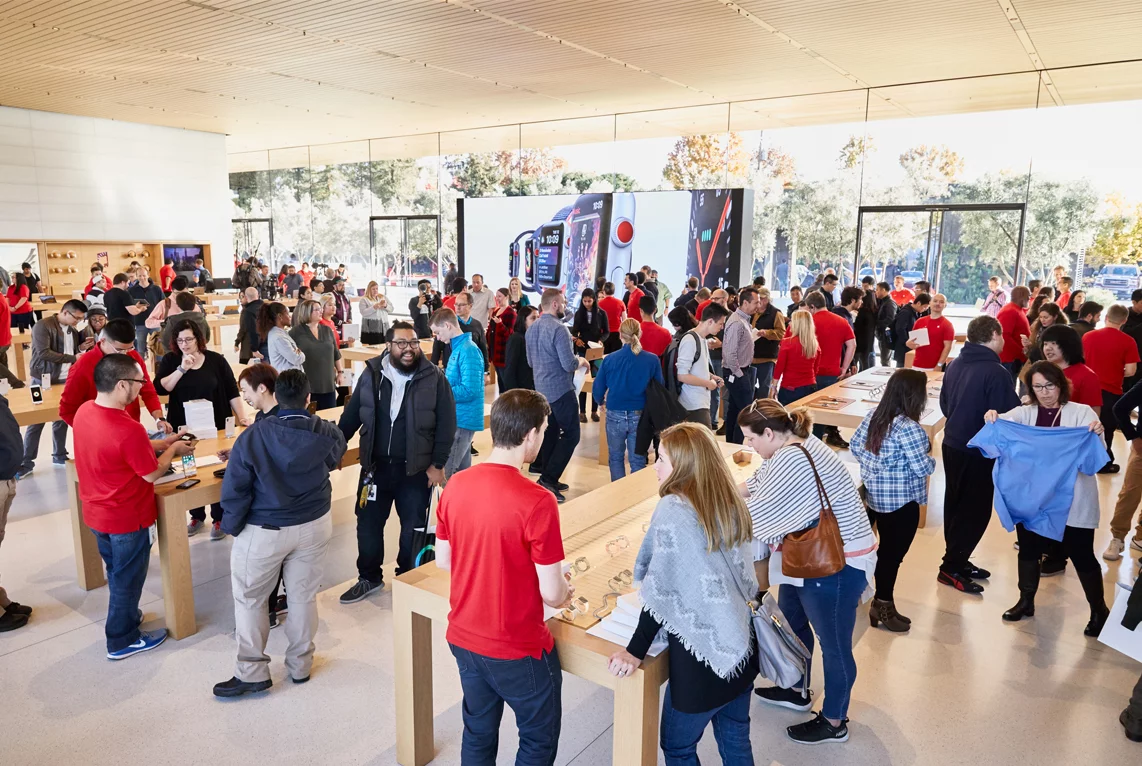 The first visitors to the Apple Park Visitor Center were locals