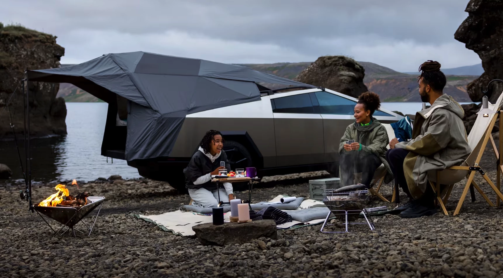 A planned inflatable truck tent