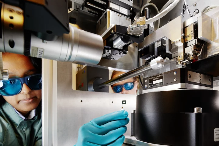 Researchers made the ultrashort measurements using the PETRA III accelerator at DESY in Hamburg, Germany