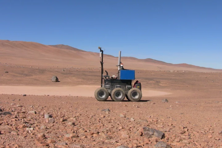 The ESA's Seeker rover being put through its paces in Chile's Atacama Desert (Photo: ESA)