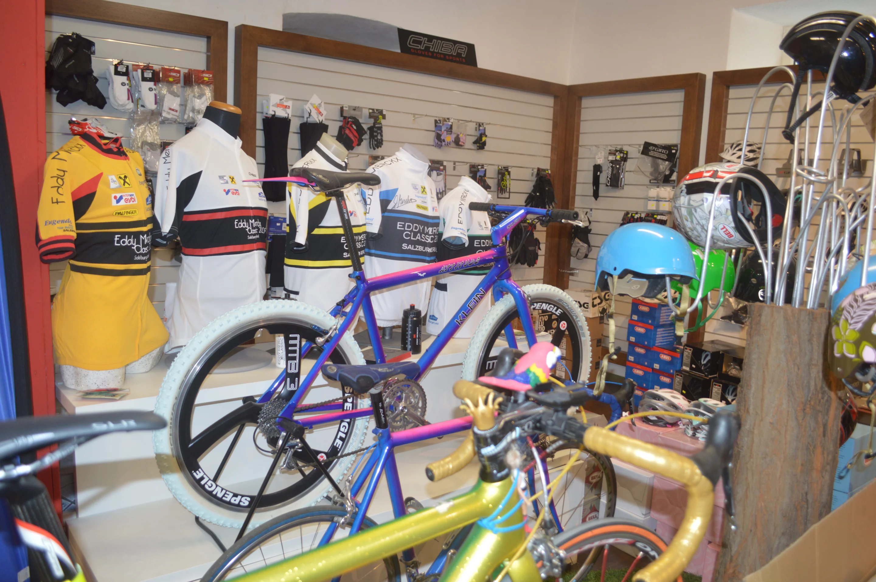 A pimped out bike on display in Radwerk2010