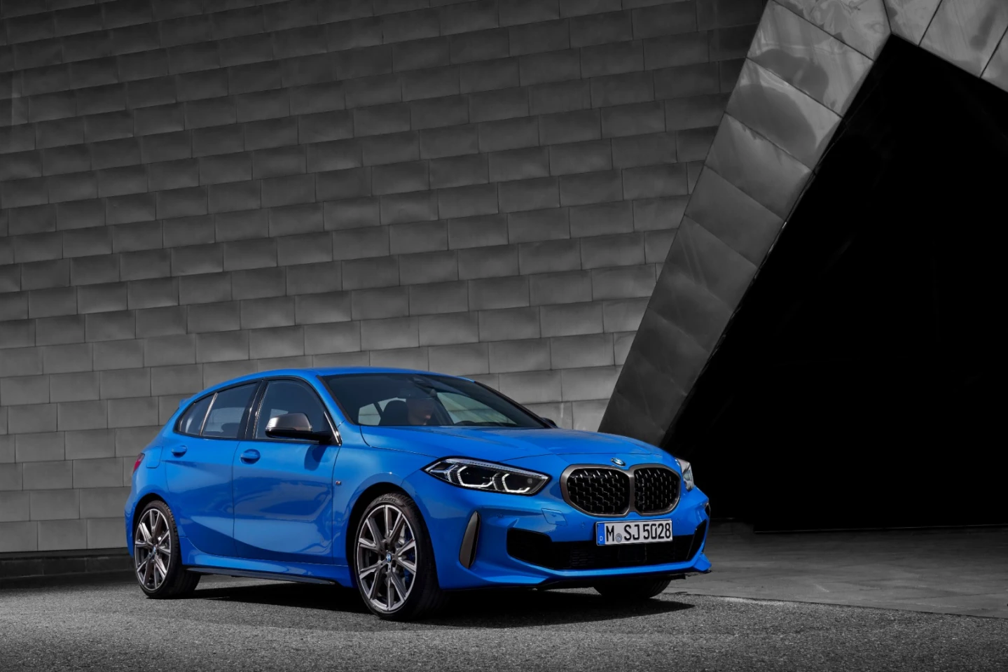 BMW's smallest cars go FWD