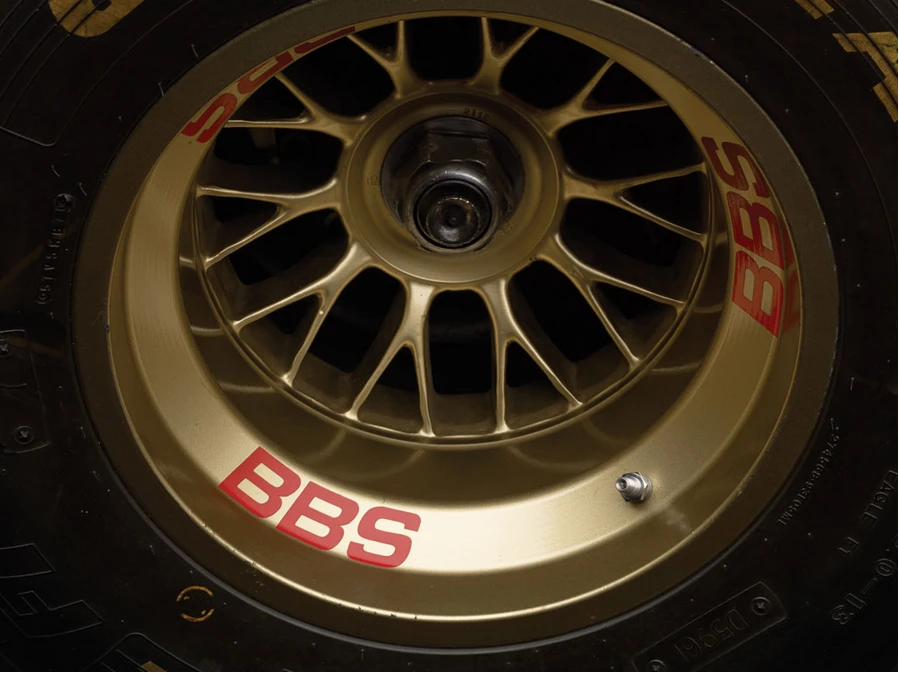 Wheel detail of the Ferrari F310 B