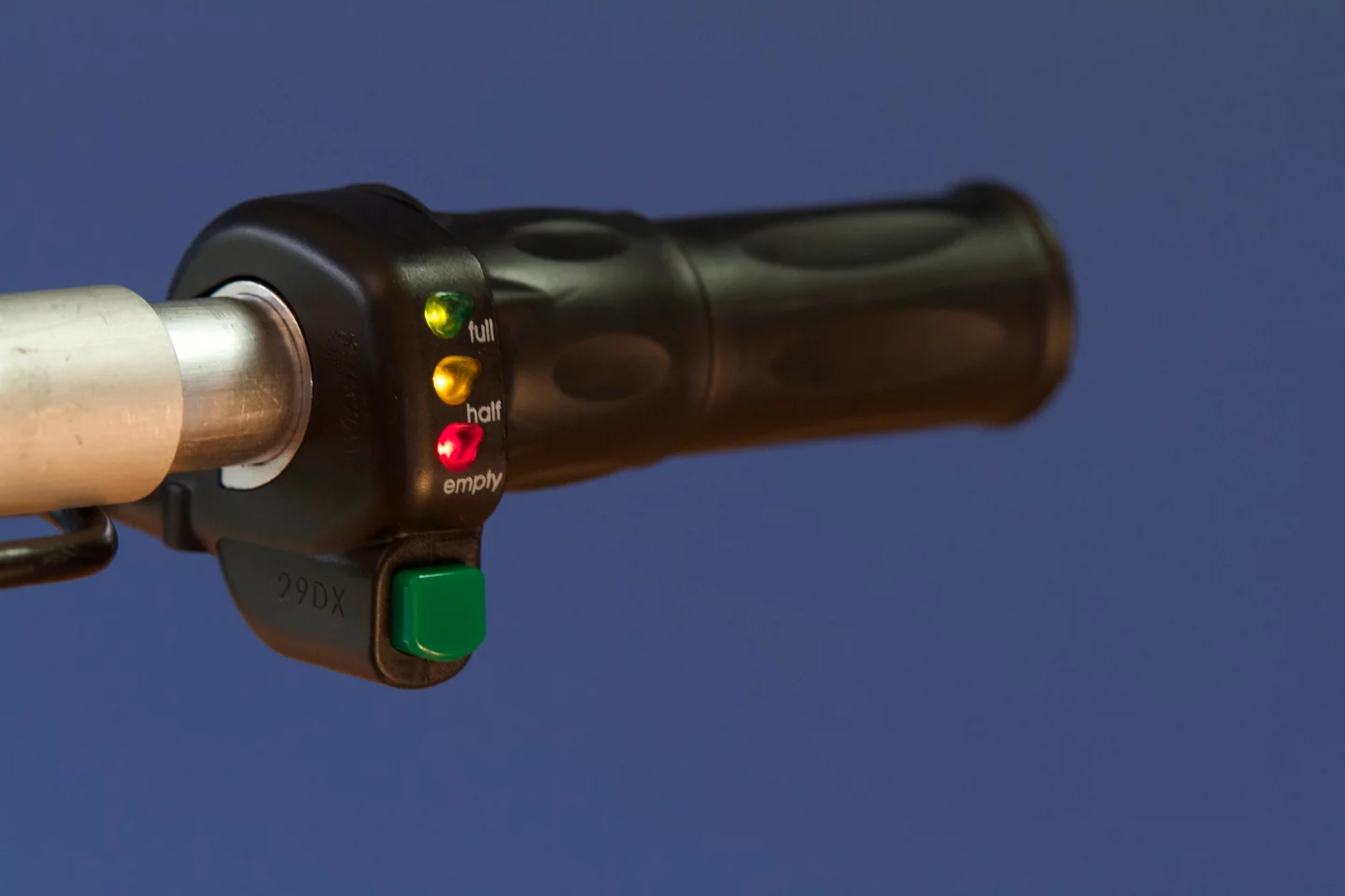 The SmartScooter has a handlebar-mounted red-yellow-green battery indicator